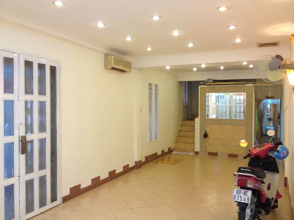 FrontHouse 2 mặt tiền đường 3/2 Quận 11 38m² giá 9.8 tỷ - Đầu tư sinh lời lý tưởng!