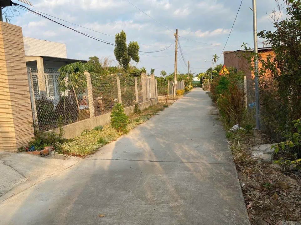 Nhà riêng Ấp 1, Phú Hòa, Định Quán 150m² giá 1.2 tỷ - Sẵn sàng vào ở ngay!