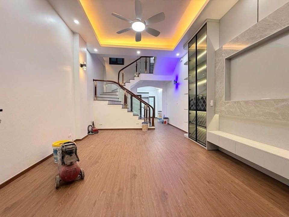 Nhà đẹp Hoàng Mai 50m² giá 10 tỷ - Sẵn sàng vào ở ngay!