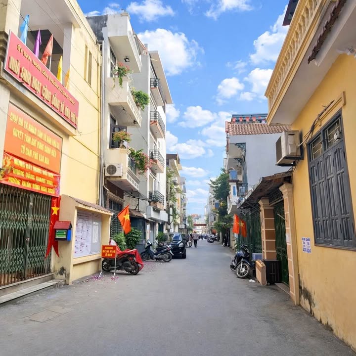 Nhà phố Ngô Quyền, La Khê 42m² giá thỏa thuận - Kinh doanh thuận lợi!