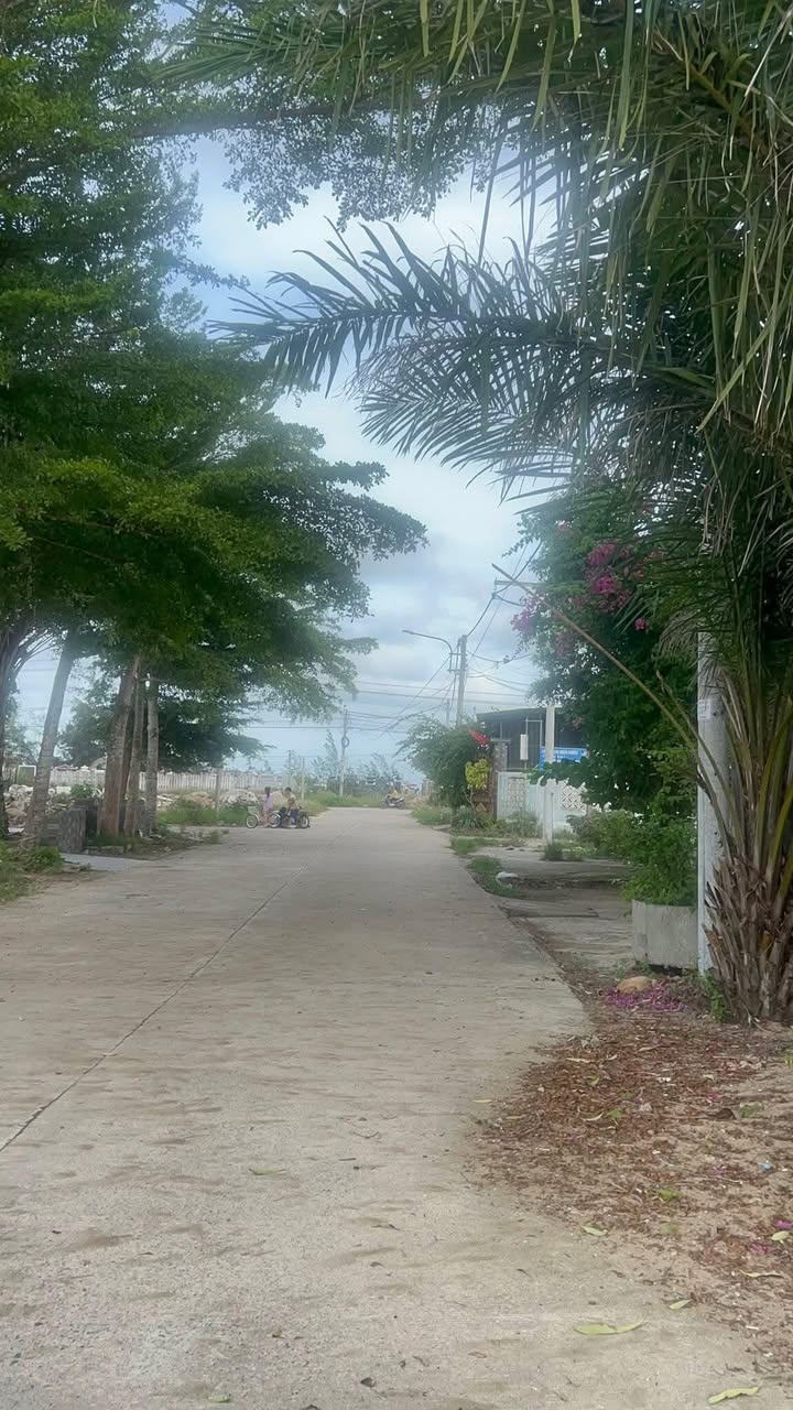 Đất liền kề Nghĩa An, Quảng Ngãi 200m² giá 900 triệu - Cách biển chỉ 200m!