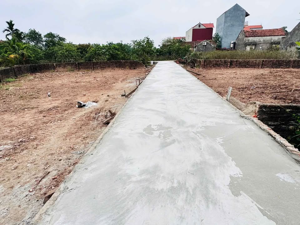 Đất thổ cư Tân Tiến, Văn Giang 51m² - Giá chỉ 2 tỷ, cơ hội đầu tư tiềm năng!