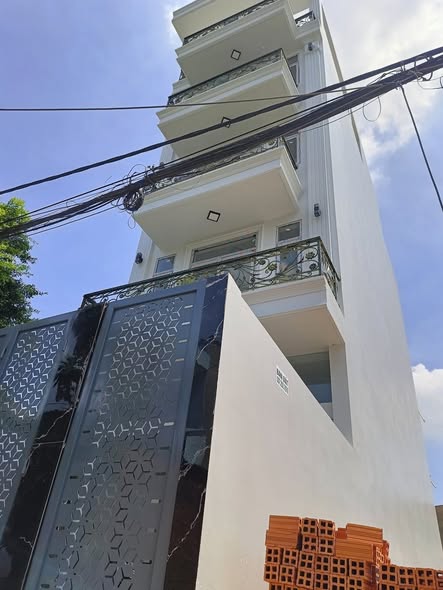 Chính chủ bán CHDV 5 tầng Lê Trọng Tấn, Tân Phú 100m² giá 10.5 tỷ - Đầu tư sinh lời!