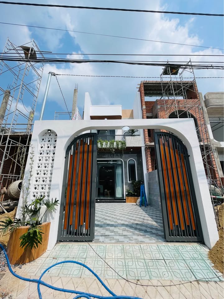 Nhà phố Trảng Dài, Biên Hòa 118m² giá 4.38 tỷ - Sẵn sàng đón Tết 2026!