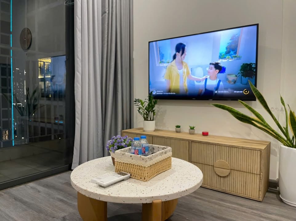 Căn hộ 1PN Zenpark R1.02 Gia Lâm 41m² giá 3.6 tỷ - View hồ cá koi tuyệt đẹp!