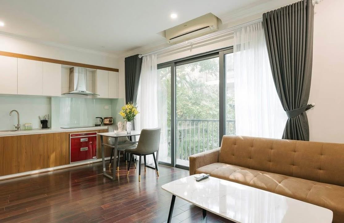 Căn hộ 65m² khu 7.2ha Vĩnh Phúc Ba Đình giá 4 tỷ - Ở ngay, full nội thất!