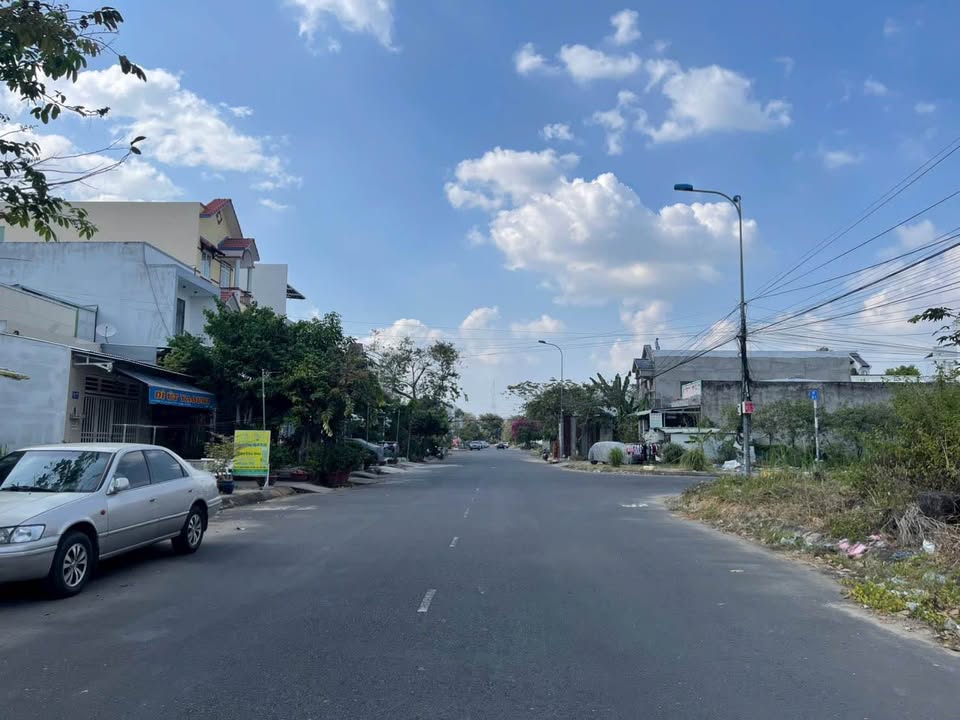 Đất nền Khu Văn Hóa Tây Đô, Cái Răng 100m² giá 3.45 tỷ - Sổ hồng chính chủ!