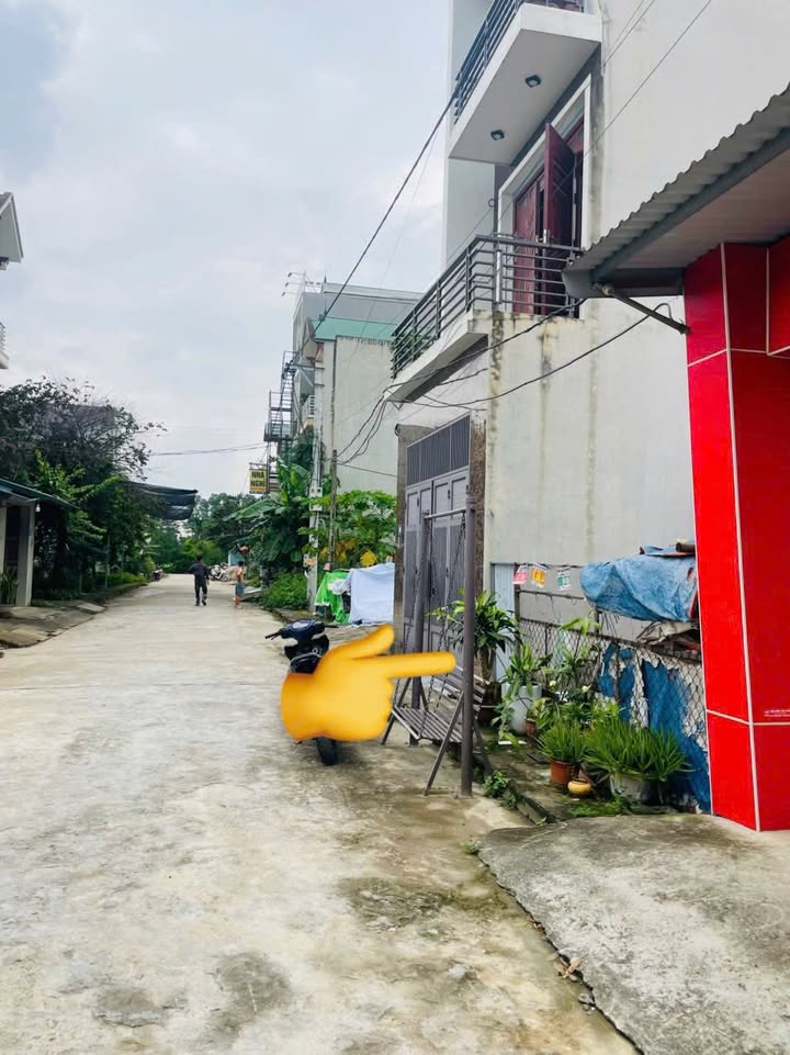 Đất nền 60m² Phường Sơn Lộc - Giá chỉ 2 tỷ - Kinh doanh sầm uất!