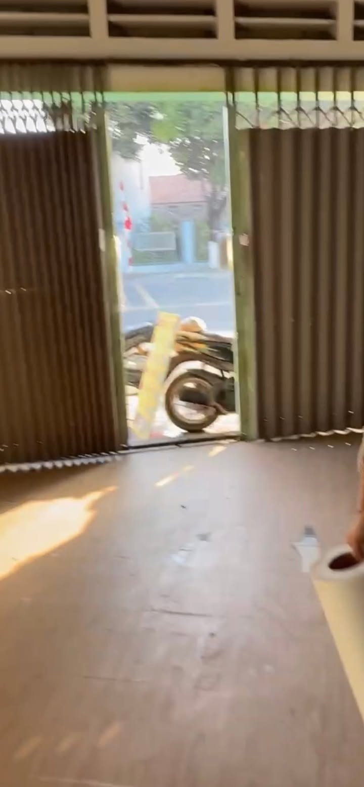 Ki ốt cho thuê tại Dĩ An 35m² giá 5 triệu - Mặt tiền đường nhựa rộng rãi!