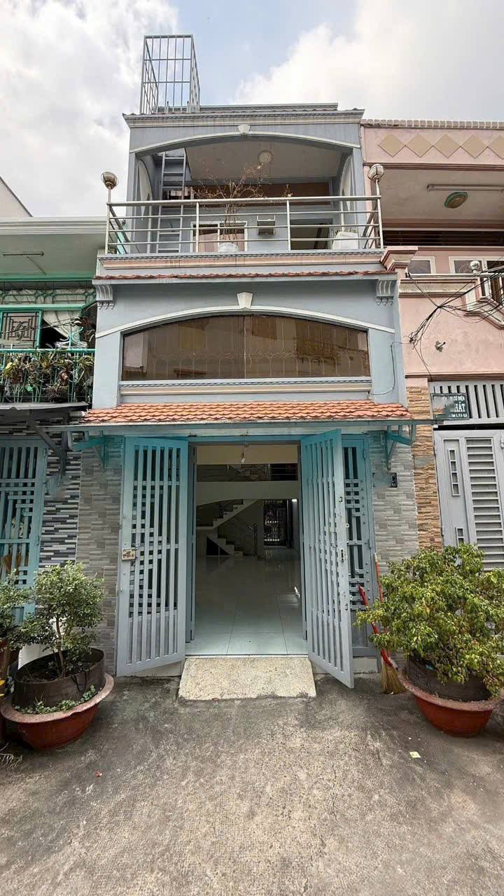 Nhà phố đường Liên Tỉnh 5, Quận 8, 40m² giá 5.78 tỷ - Khu dân trí cao, xe hơi vào tận cửa!