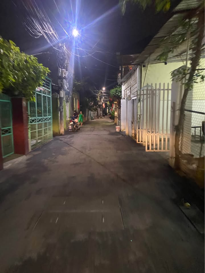 Đất nền Hòa Phong 244m² giá 1.1 tỷ - Sổ đỏ chính chủ, phong thủy tốt!