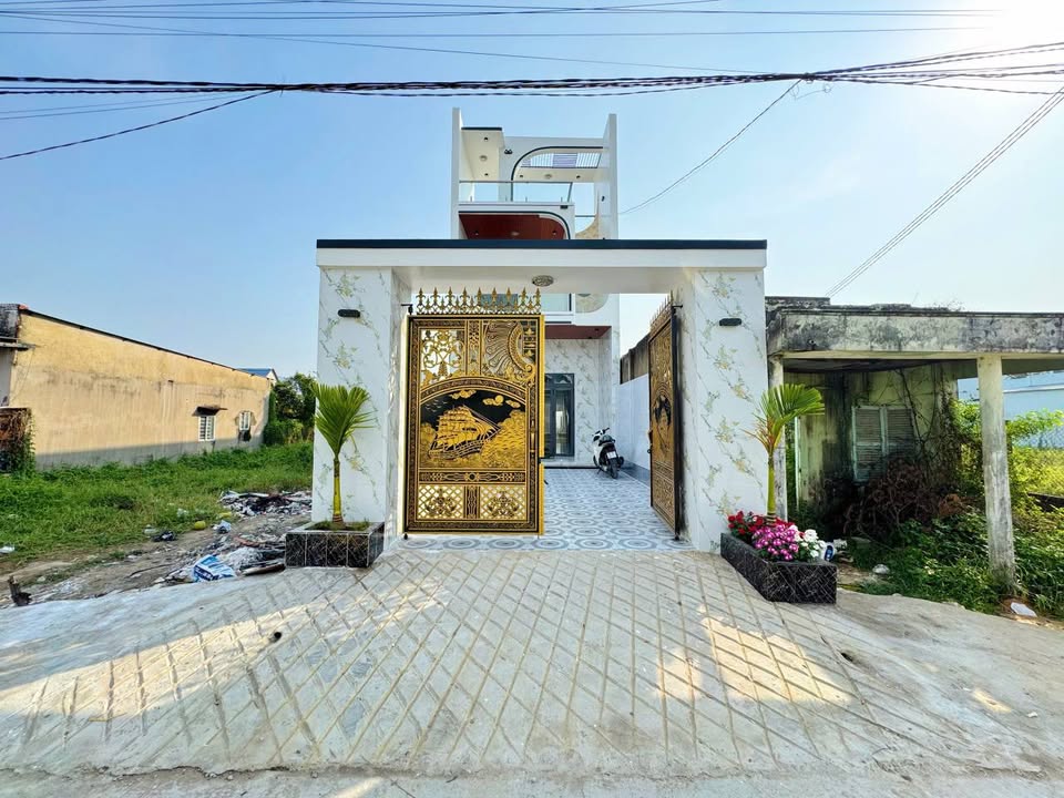 Nhà riêng tại Đức Hòa Hạ, Long An - 172m² giá chỉ 2.98 tỷ - Chính chủ bán gấp!