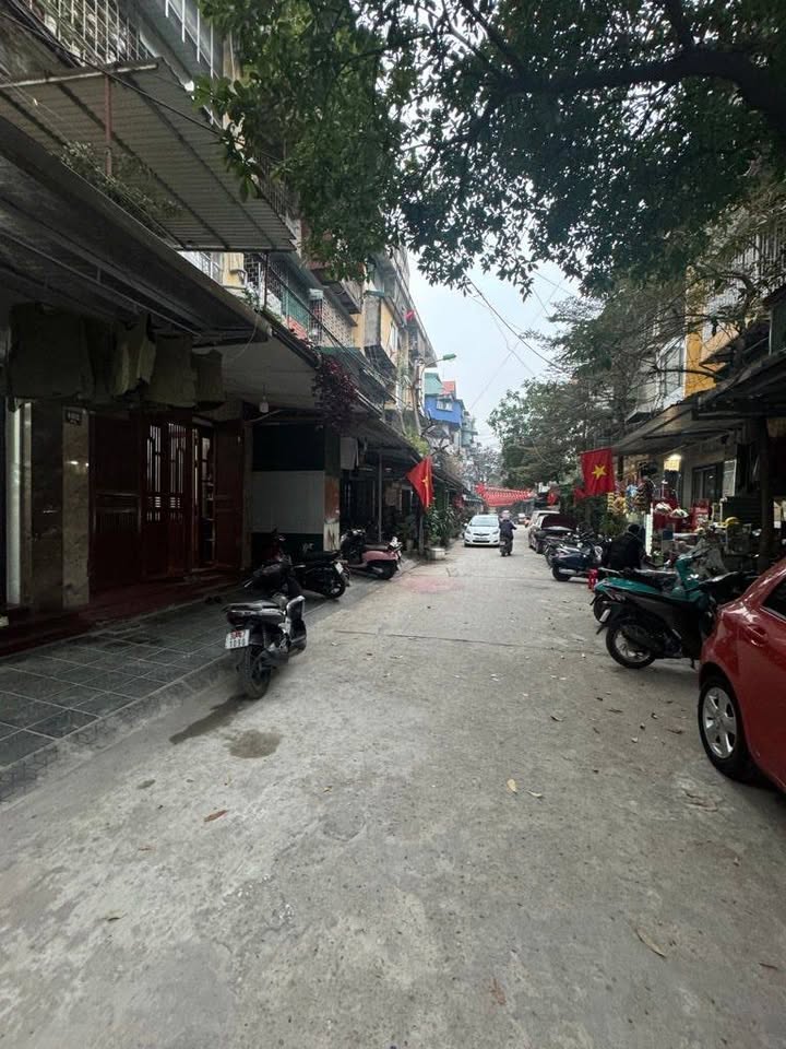 FrontHouse Kinh Doanh Phường Thụy Khuê 80m² giá 6.5 tỷ - Địa điểm lý tưởng cho văn phòng, spa!