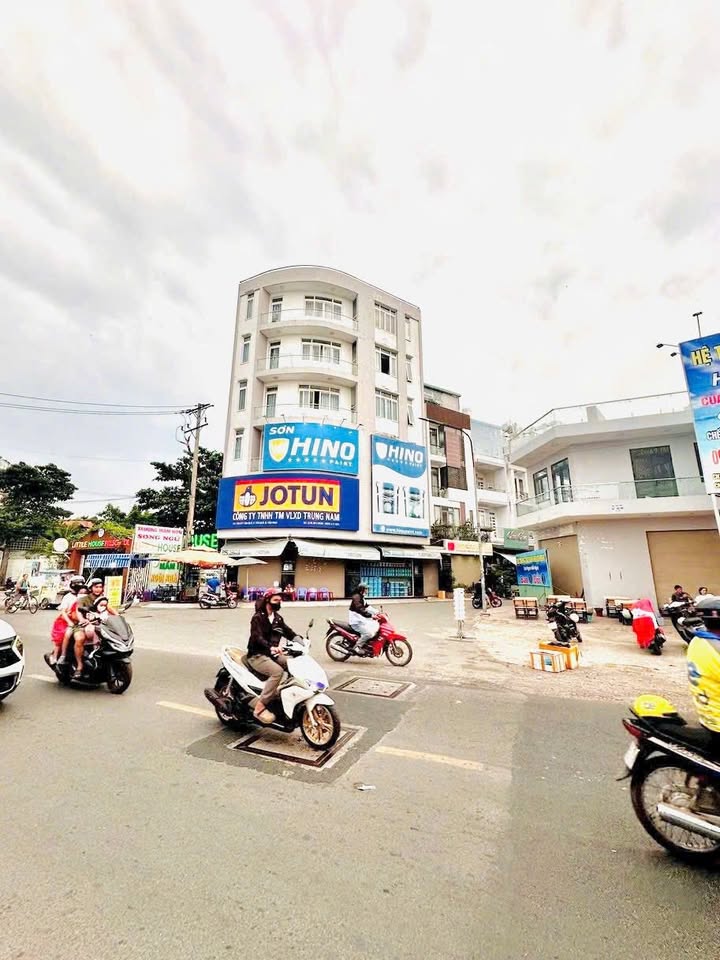 FrontHouse góc 2 mặt tiền Tân Kỳ Tân Quý 97m² giá 25 tỷ - Đầu tư sinh lời ngay!