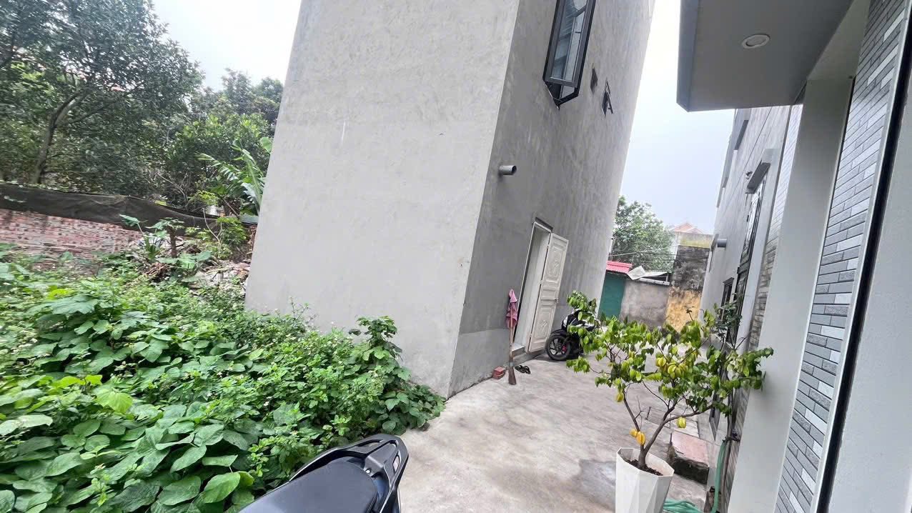 Đất nền Đặng Xá, Gia Lâm 40m² giá 3.75 tỷ - Sổ đỏ chính chủ, sẵn sàng giao dịch!