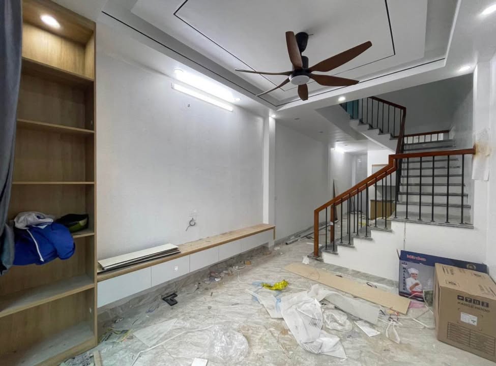 Nhà 3 tầng Đặng Tiến Đông, Phường Đông Thọ, 54m² giá chỉ 2 tỷ - Sẵn sàng vào ở!