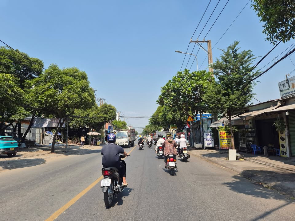 Nhà mặt tiền Lê Văn Khương, Phường Thới An, Quận 12, 42m², giá chỉ 2 tỷ - Nhà mới sạch sẽ, sẵn sàng ở ngay!