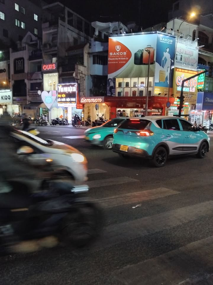 Nhà phố Trần Quang Diệu Quận 3 98m² giá thỏa thuận - An ninh, dân trí cao