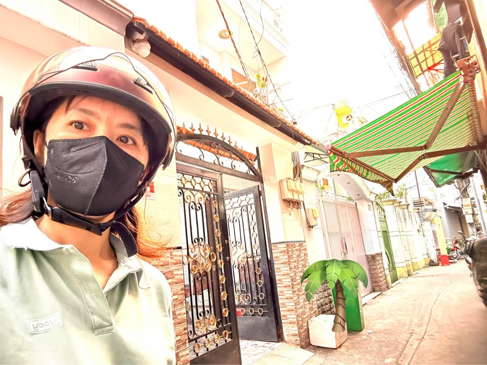 Nhà phố 3 tầng Quận 4 99m² giá 9.9 tỷ - Đầu tư sinh lời cao!