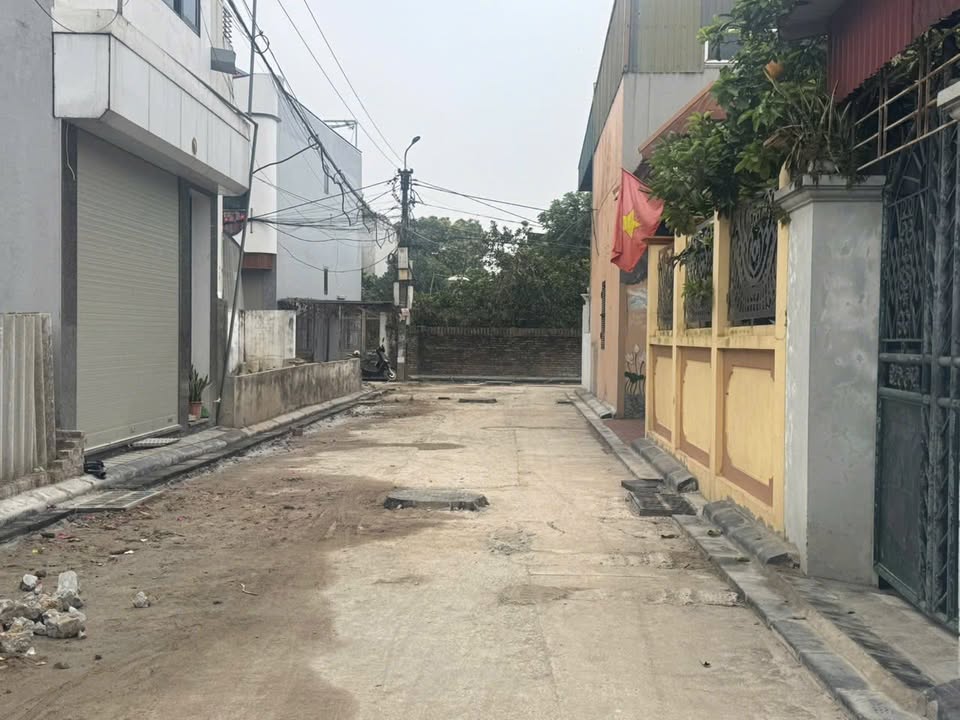 Nhà mặt phố Uy Nỗ, Đông Anh 52m² giá chỉ 4 tỷ - Đầu tư sinh lời tuyệt vời!