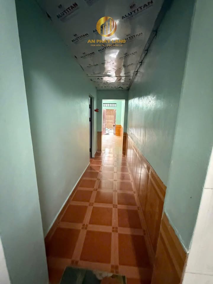 Nhà 2 tầng mặt tiền 6m tại Phường Vân Giang - Giá 4 tỷ - Sẵn sàng ở ngay!