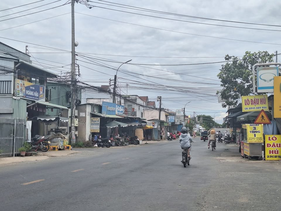 Đất tại Quốc Lộ 57C, Xã Sơn Đông, 480m² - Tiềm năng kinh doanh lớn!