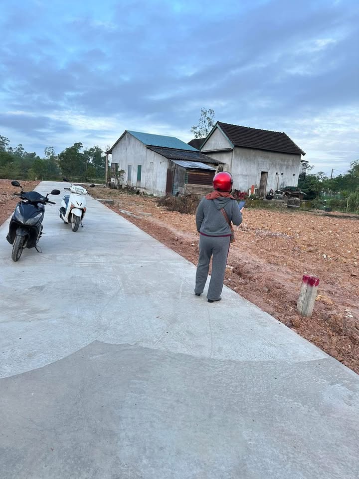 Đất nền Trần Hoàn, Thủy Lương 120m² chỉ 499 triệu - Cơ hội đầu tư tuyệt vời!