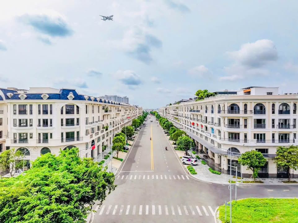 Shophouse Vạn Phúc City Thủ Đức 140m² giá 40 tỷ - Mặt tiền Đinh Thị Thi