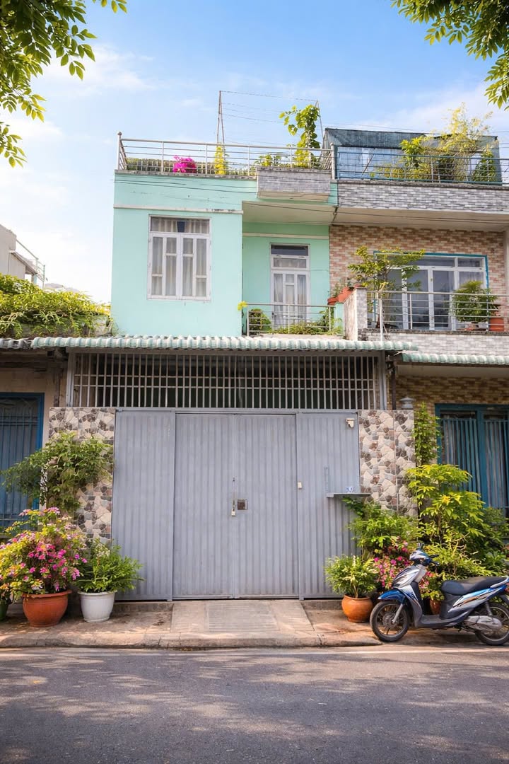 Townhouse Vinhomes Grand Park Quận 9, 82m² giá 5 tỷ - Chính chủ bán gấp!