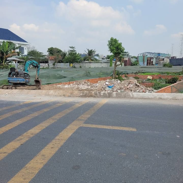 Đất mặt tiền Nguyễn Thị Sáng, 85m² giá 4.65 tỷ - Vị trí đẹp, thuận tiện kinh doanh!