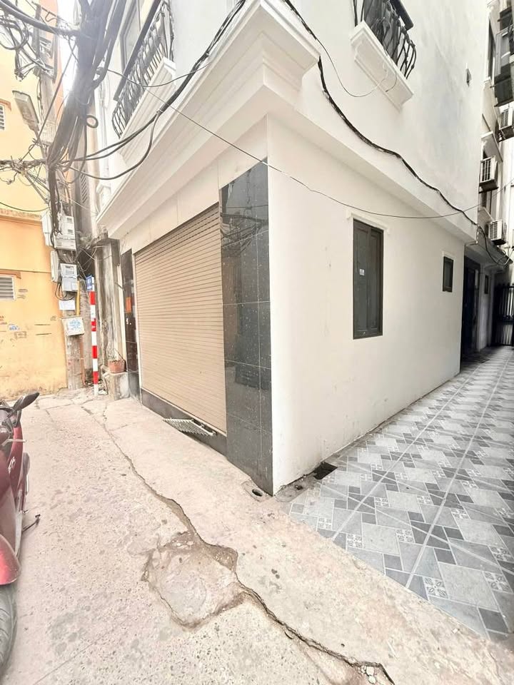 Nhà phố Trần Cung, Bắc Từ Liêm 35m² giá 8 tỷ - Đẹp ở ngay, giao thông thuận lợi!
