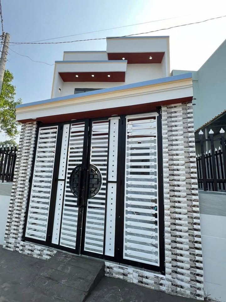 Nhà phố 1 lầu 1 trệt tại Phường Thái Hòa, Bình Dương 107.8m² - Vị trí đẹp, giá tốt!