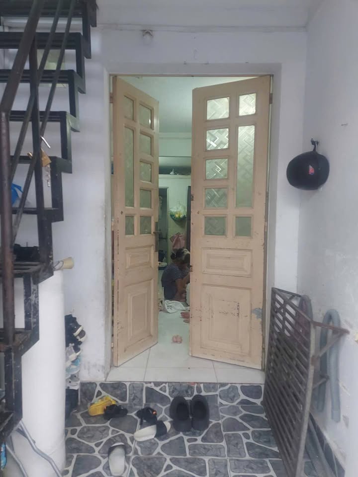 Nhà bán Quận 8 25m² giá 350 triệu - Chính chủ, sổ hồng