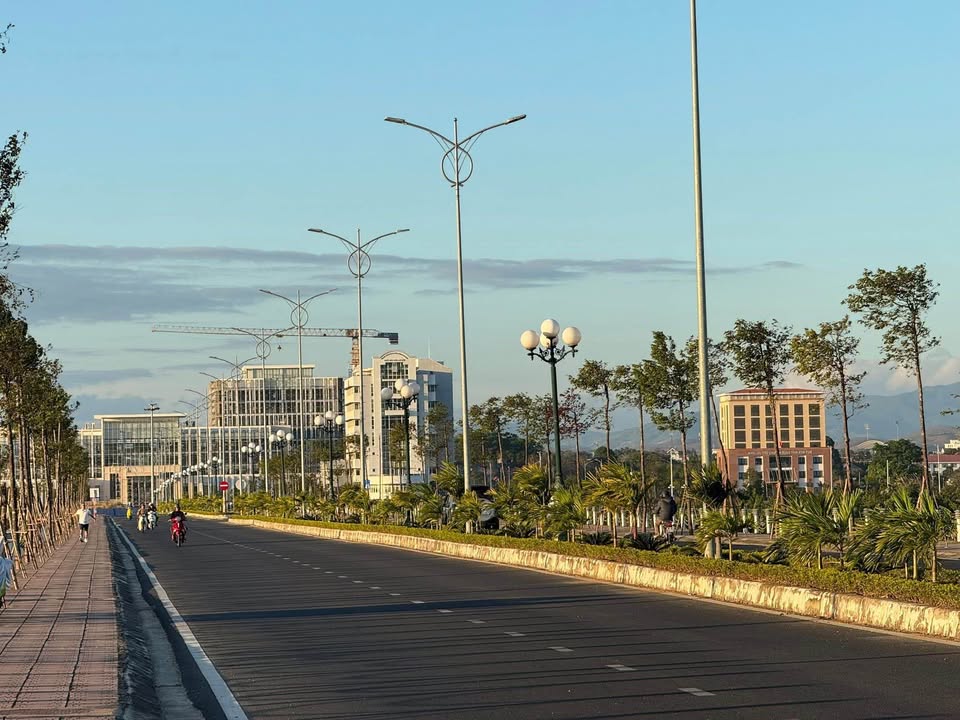 Đất nền tại Xã Chư Hreng, TP. Kon Tum 195m² giá 900 triệu - Đường kết nối thuận lợi!