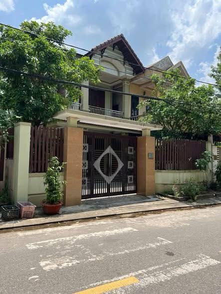 Nhà mặt tiền kinh doanh tại Phường 5 Đông Hà 250m² giá 3 tỷ - Cơ hội đầu tư hấp dẫn!