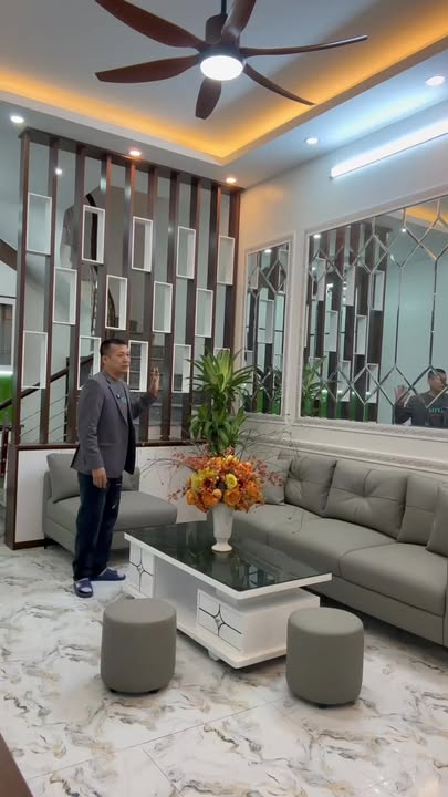 FrontHouse tại đường Tam Trinh, Hoàng Mai 37m² giá 8.8 tỷ - Sổ đỏ chính chủ!