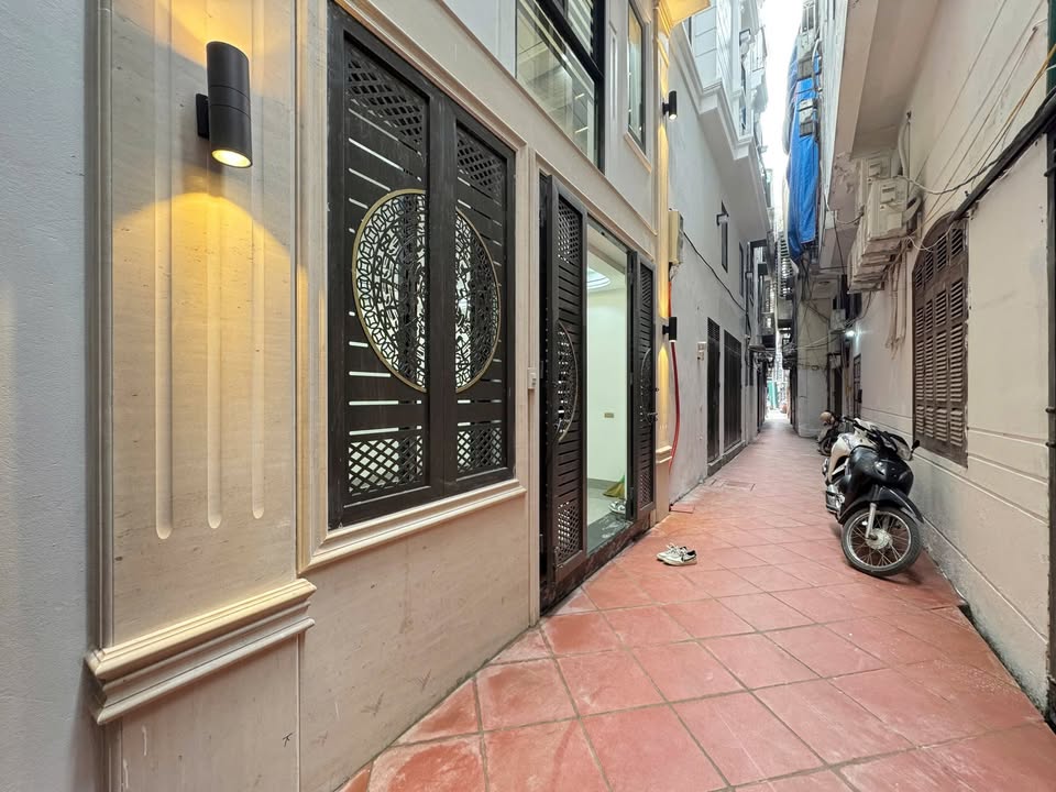 Nhà mặt phố Vọng, Quận Hai Bà Trưng 36m² giá 12.8 tỷ - Chính chủ, full nội thất!