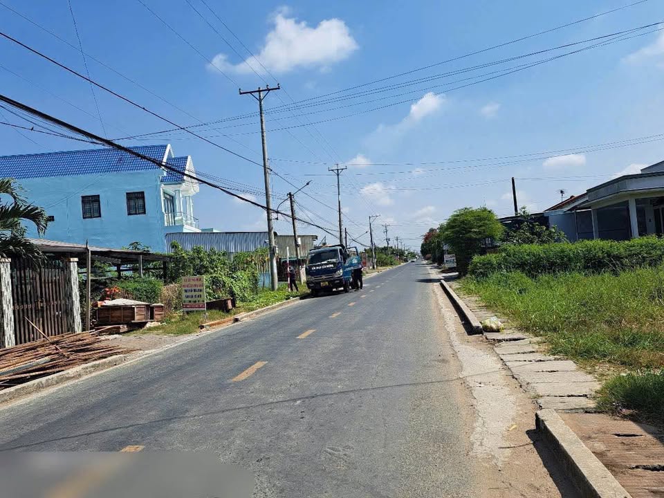 Đất nền 586m² mặt tiền TL835C Phước Lợi - Bến Lức, giá chỉ 10 tỷ - Cơ hội đầu tư hấp dẫn!