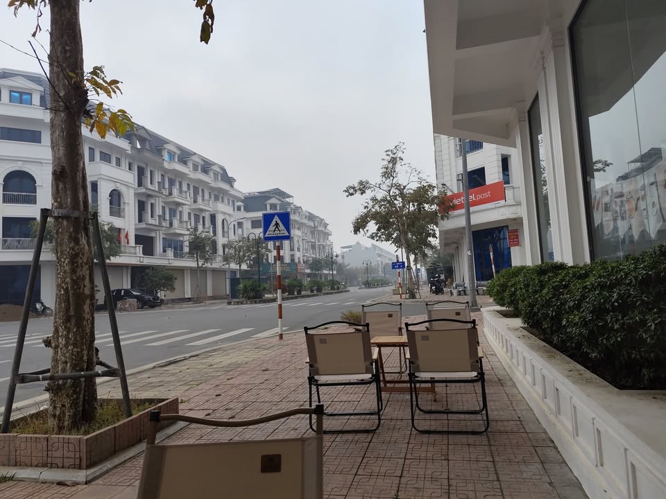 Townhouse Đường Đôi Vũ Phúc 85m² - Thiết kế hiện đại, giá thương lượng hấp dẫn!