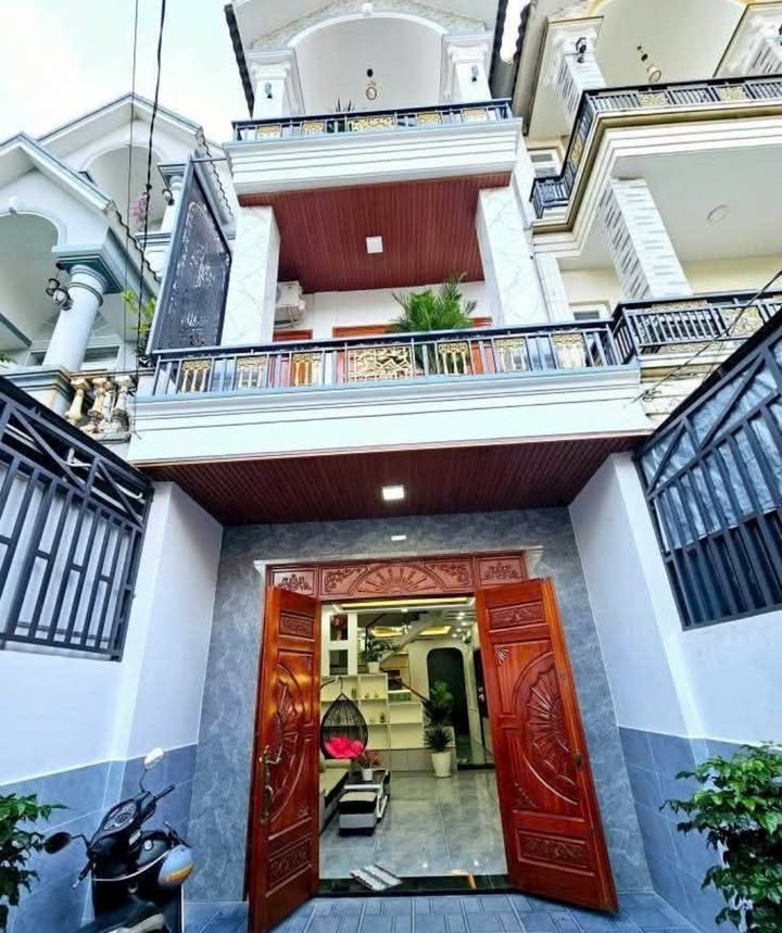 Nhà phố 3 tầng Kp Chiêu Liêu, Dĩ An 90m² giá 6 tỷ - Chính chủ bán gấp!