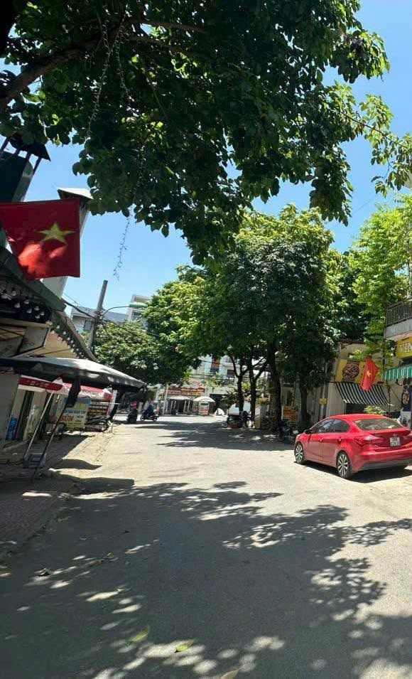 Nhà mặt tiền cho thuê tại Tân Thịnh, TP. Hòa Bình - Kinh doanh ngay!