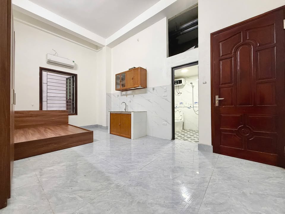 Phòng cho thuê tại 298 Ngọc Hồi, 30m² giá chỉ 3.3 triệu - Nội thất đầy đủ, chính chủ
