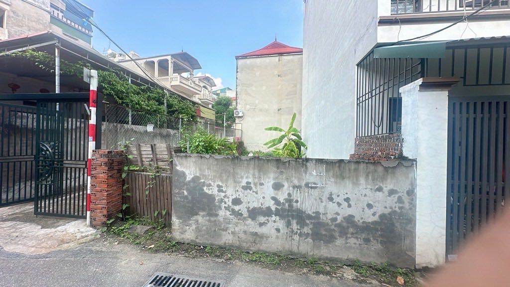 Đất lô góc 2 mặt thoáng phố Ngọc Trì, Thạch Bàn, 70m² giá 12 tỷ - Đầu tư sinh lời cao!