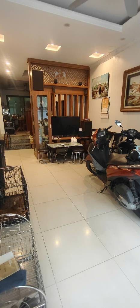 Nhà 4 tầng Phường Cự Khối 47m² giá thỏa thuận - Nhà đẹp vào ở ngay!