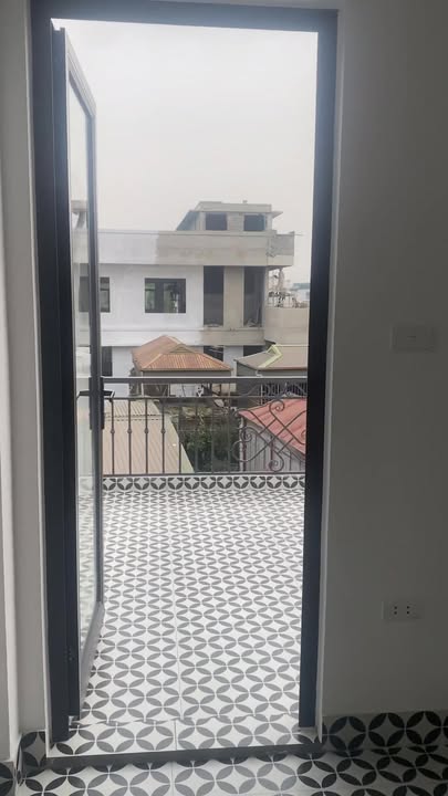 Nhà 6 tầng đường Nguyễn Khuyến, Văn Miếu 40m² giá 14 tỷ - Mới xây thang máy!