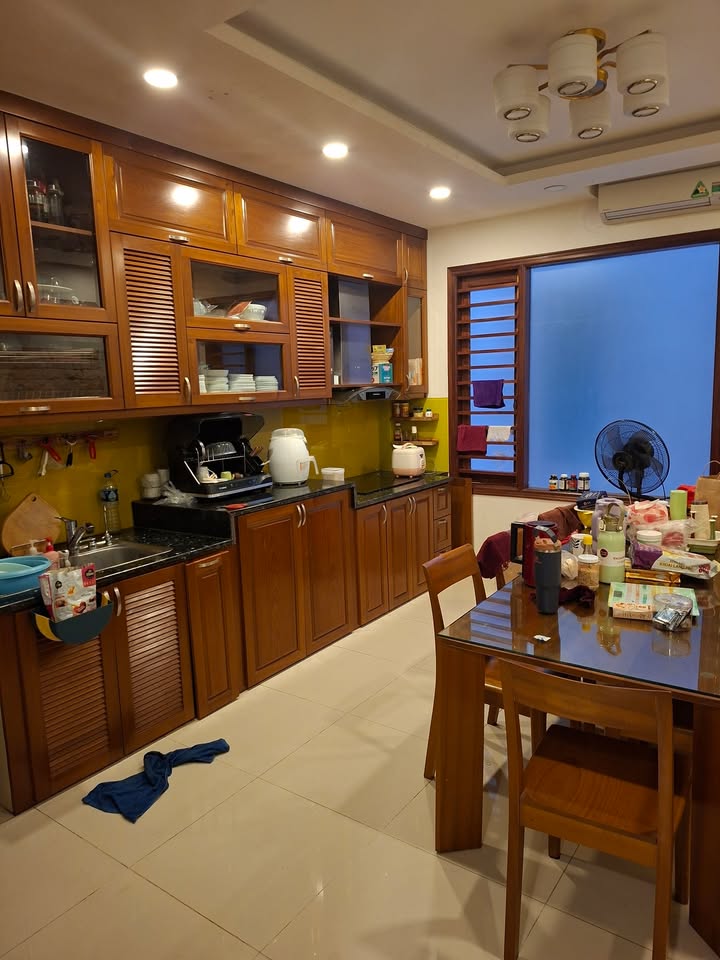 Nhà liền kề Đô Thị Văn Quán, 80m², giá 25,5 tỷ - Đầu tư sinh lời ngay!