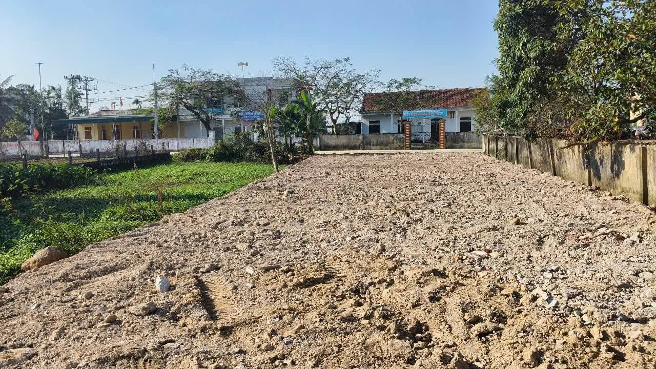 Đất nền Xóm Bố Đức, Huyện Nam Đàn, 211m² giá 2.743 tỷ - Đường nhựa 12m thuận tiện