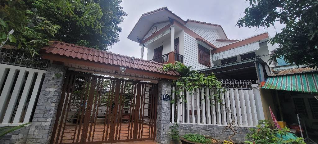 Biệt thự sân vườn Cẩm Lệ 240m² giá 8,95 tỷ - Ô tô vào tận nhà!