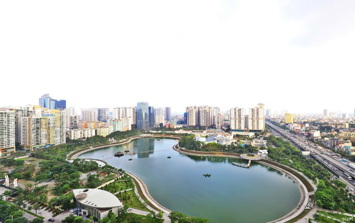 Căn hộ D'capitale Trần Duy Hưng 52m² giá thỏa thuận - View hồ cực hiếm!