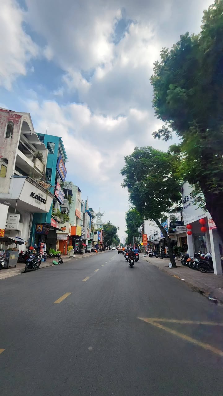 Nhà riêng Lê Văn Sỹ, Phú Nhuận 60m² giá chỉ 8 tỷ - Sẵn sàng vào ở ngay!